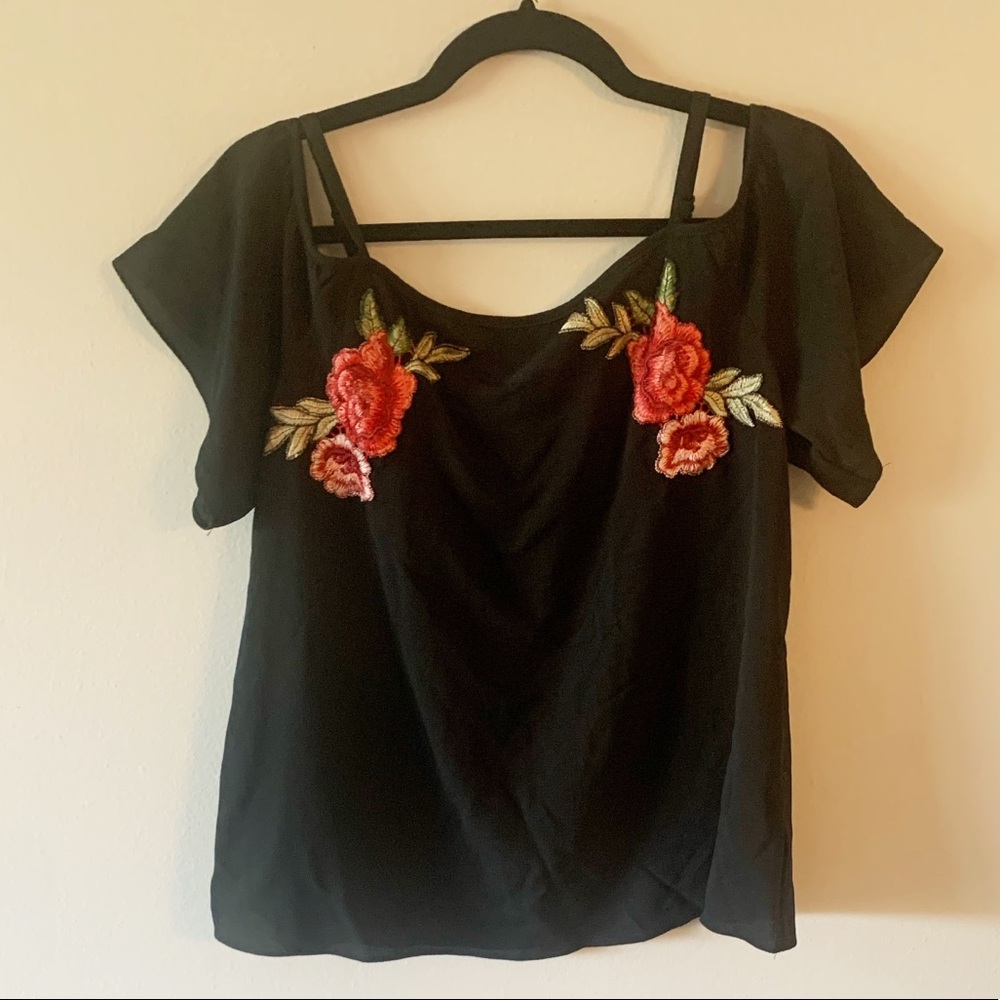Business casual/ formal blouse!